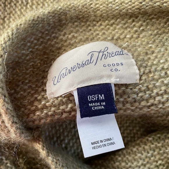 Universal Thread Oversized Short Dolman Sleeves Straight Line Sweater Sz: OSFM - Picture 6 of 7